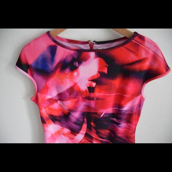Julia Jordan Fuchsia Digital Print Scuba Business Office Cap Sleeve Dress Size 8 - Picture 8 of 9